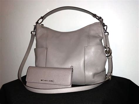 Michael Kors Hobo Shoulder Bag Pearl Grey Leather Medium 